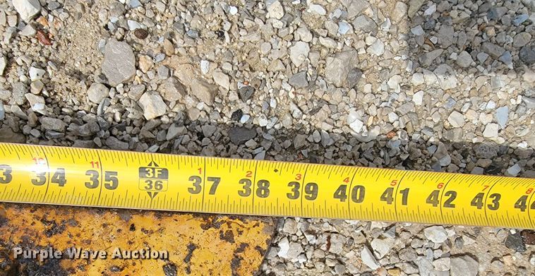 image for item JL9691 Blaw-Knox RW195  road widener