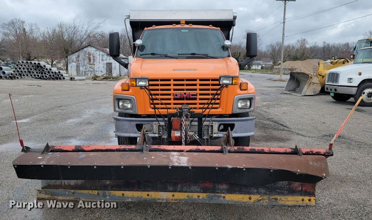 image for item JL9693 2008 GMC C7C042  dump truck