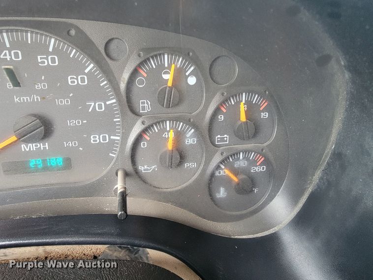 image for item JL9693 2008 GMC C7C042  dump truck