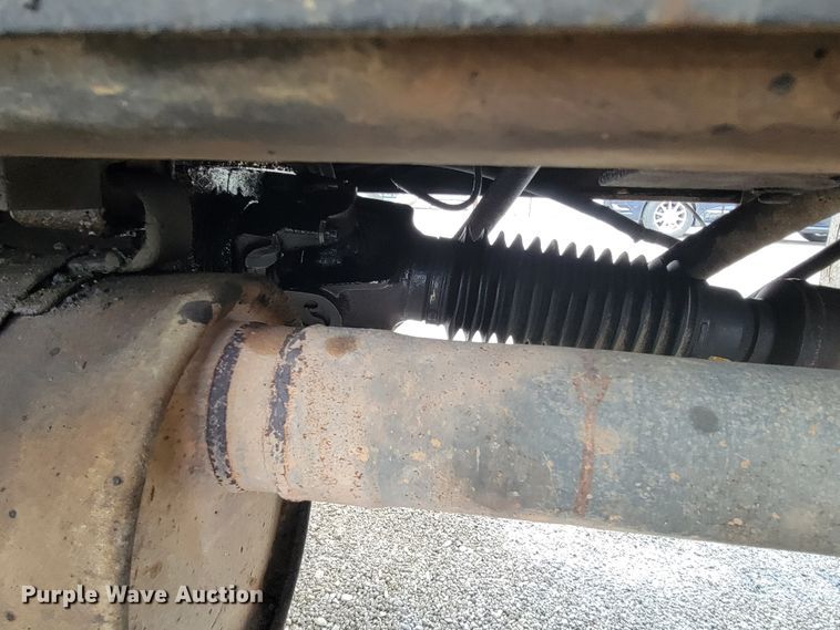 image for item JL9693 2008 GMC C7C042  dump truck