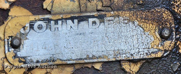 image for item JL9693 2008 GMC C7C042  dump truck