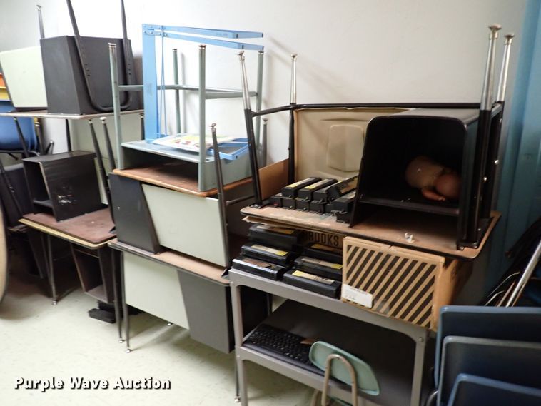 image for item JO9581 School furniture