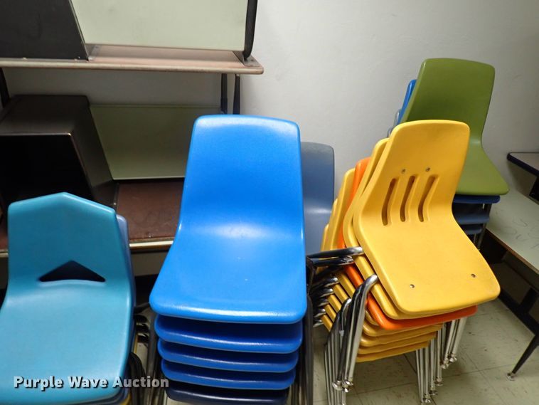 image for item JO9581 School furniture