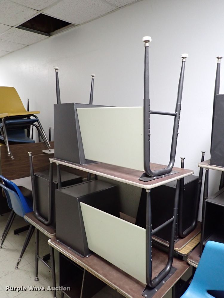 image for item JO9581 School furniture