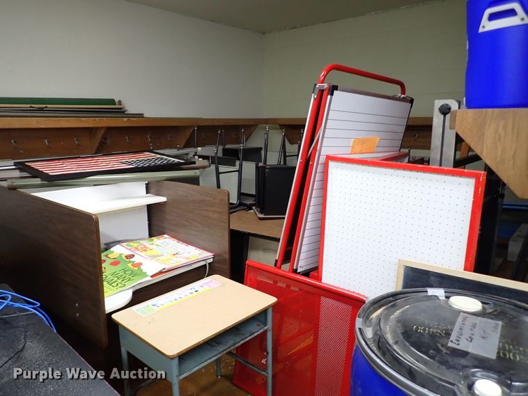 image for item JO9581 School furniture