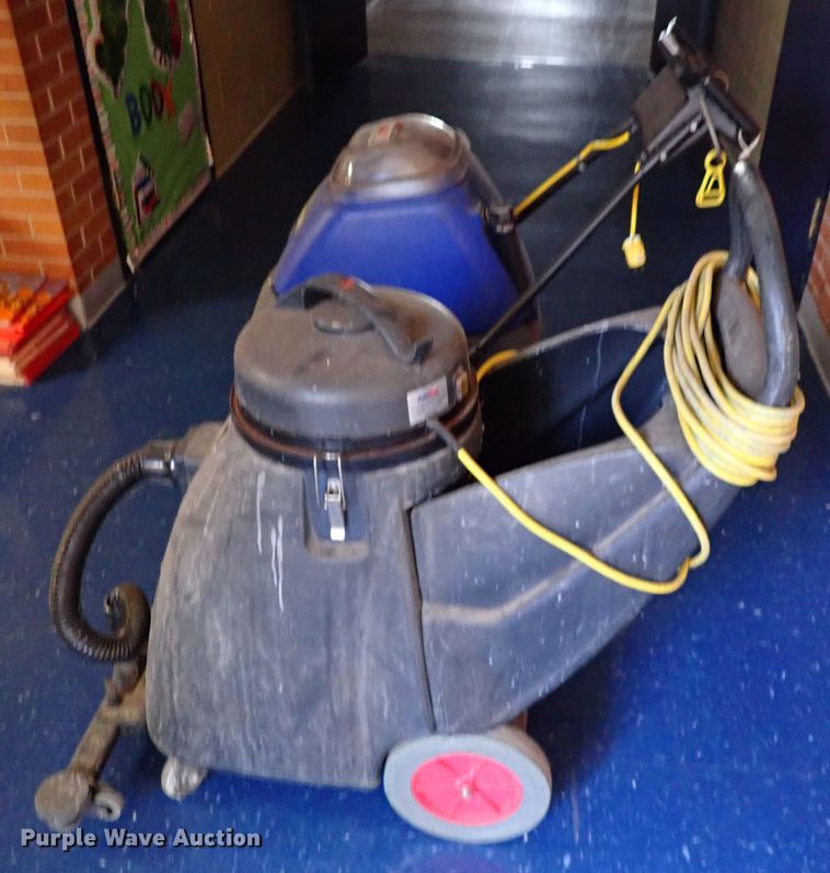 image for item JO9582 Floor cleaner and vacuum