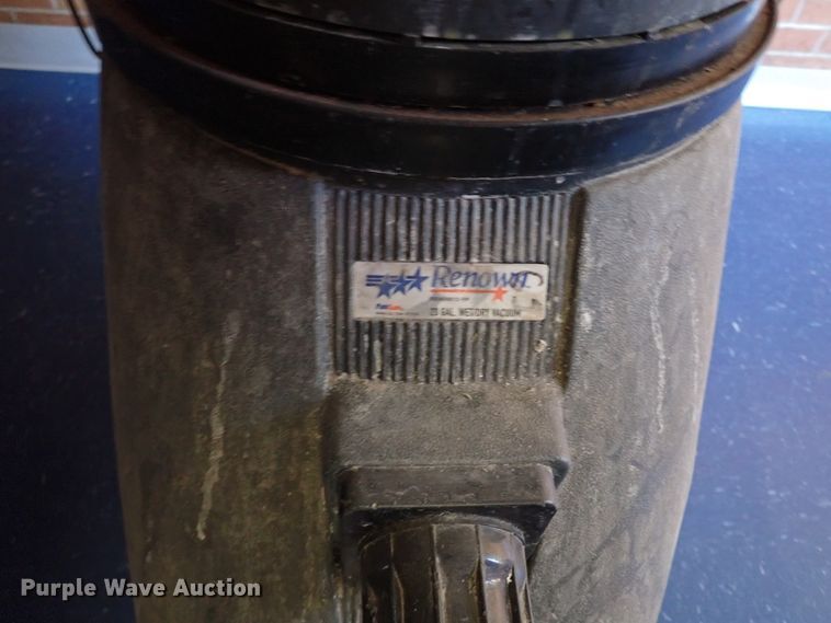 image for item JO9582 Floor cleaner and vacuum