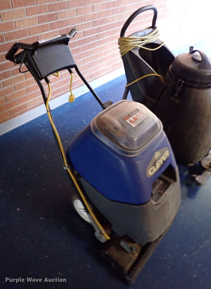 image for item JO9582 Floor cleaner and vacuum