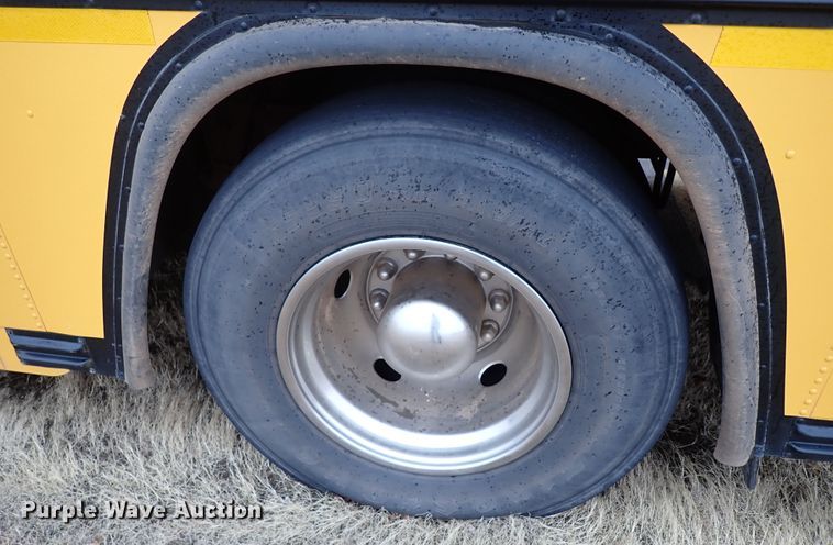 image for item JO9628 2000 Blue Bird All American  school bus