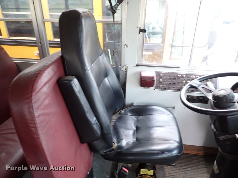 image for item JO9629 2000 Blue Bird All American  school bus