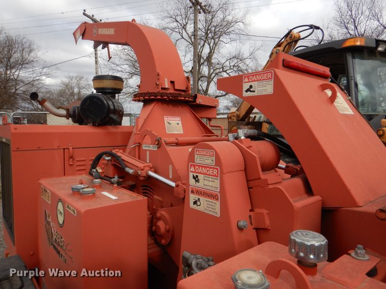image for item JS9582 2012 Morbark Beever M15R  wood chipper