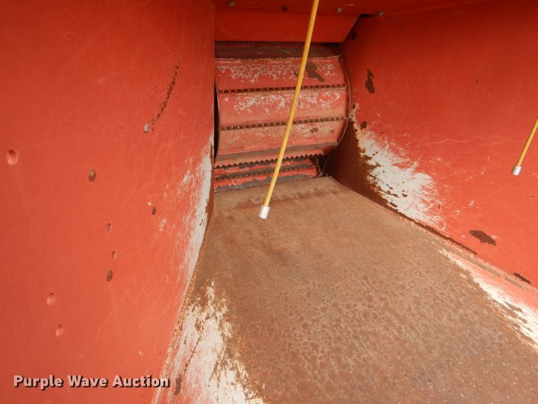 image for item JS9582 2012 Morbark Beever M15R  wood chipper