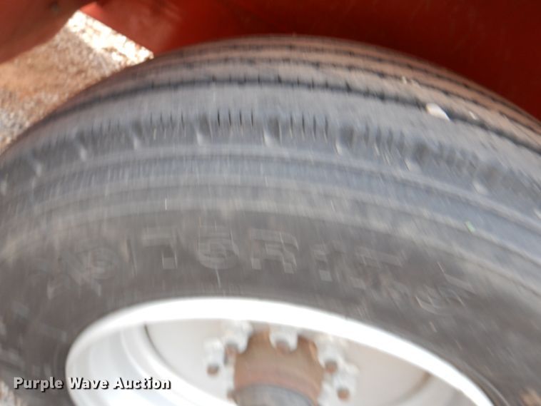 image for item JS9582 2012 Morbark Beever M15R  wood chipper