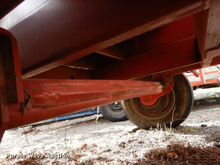 image for item JS9582 2012 Morbark Beever M15R  wood chipper