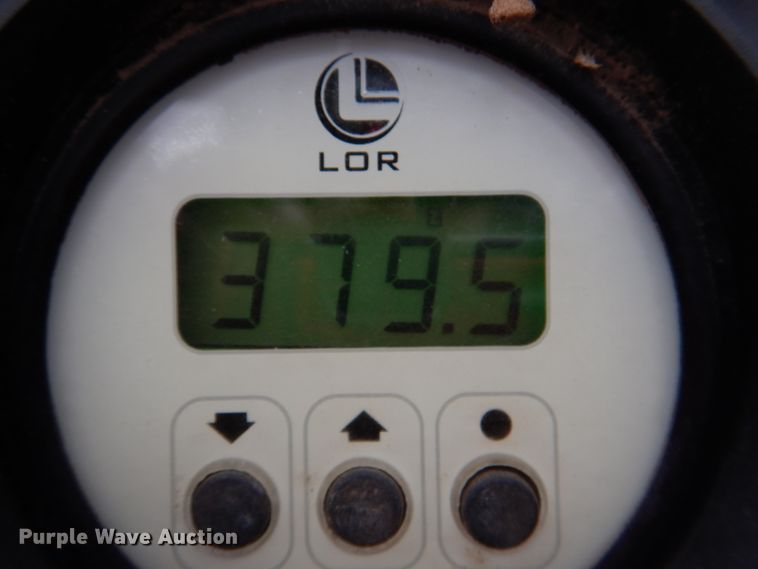 image for item JS9582 2012 Morbark Beever M15R  wood chipper