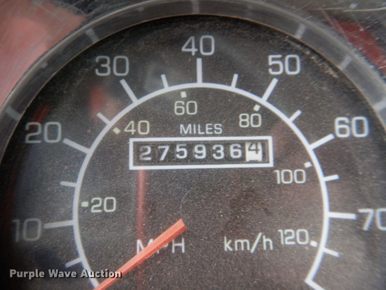 image for item JS9583 2006 Kenworth T800  semi truck