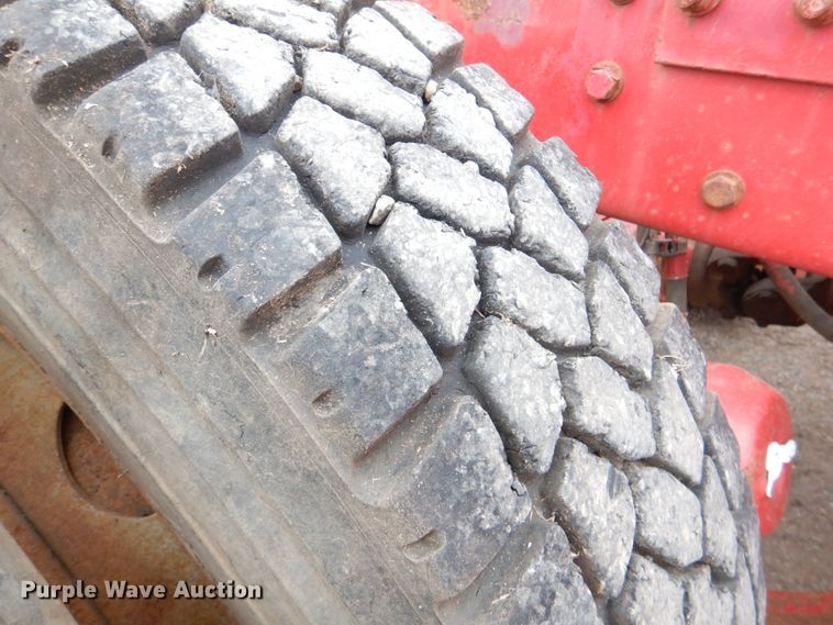 image for item JS9583 2006 Kenworth T800  semi truck