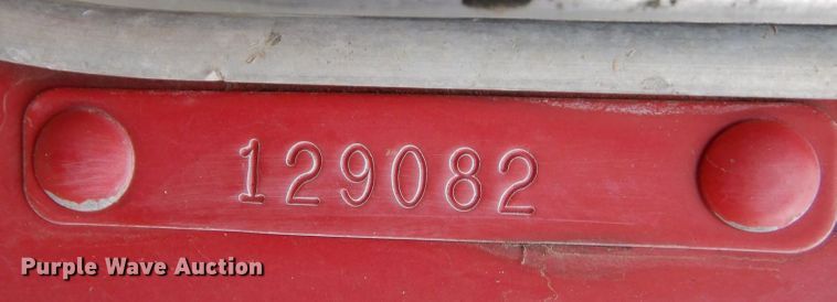 image for item JS9583 2006 Kenworth T800  semi truck