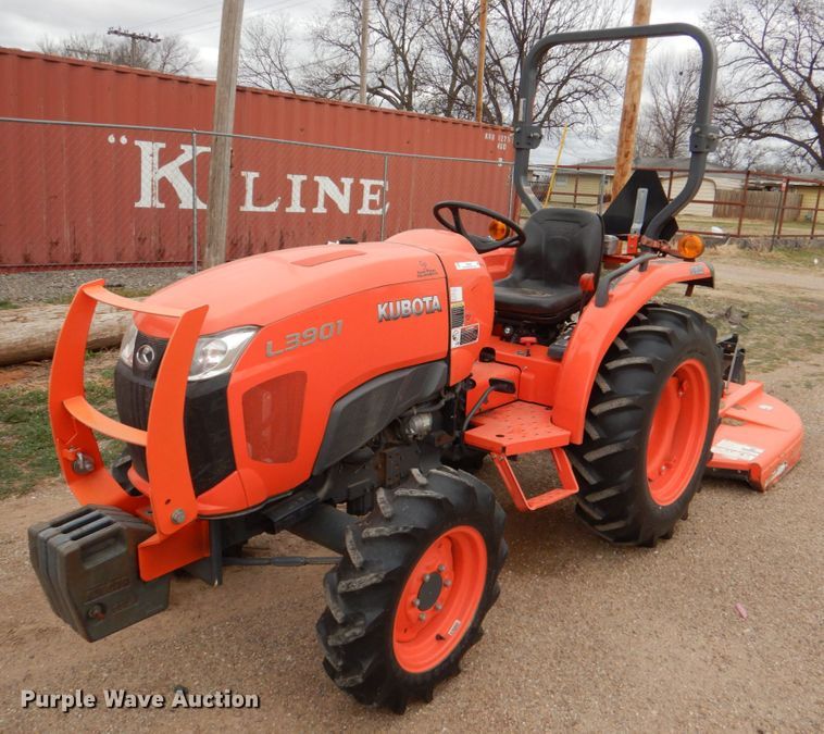 image for item JS9584 2014 Kubota L3901  MFWD tractor