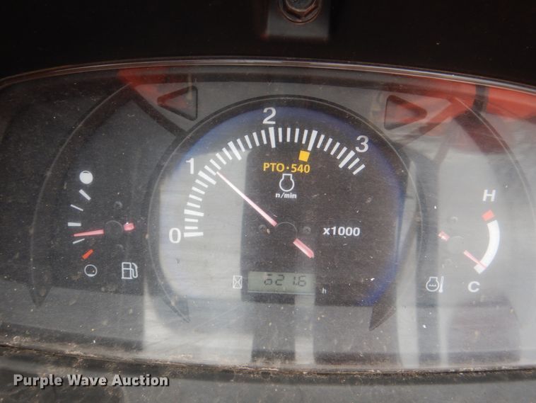 image for item JS9584 2014 Kubota L3901  MFWD tractor