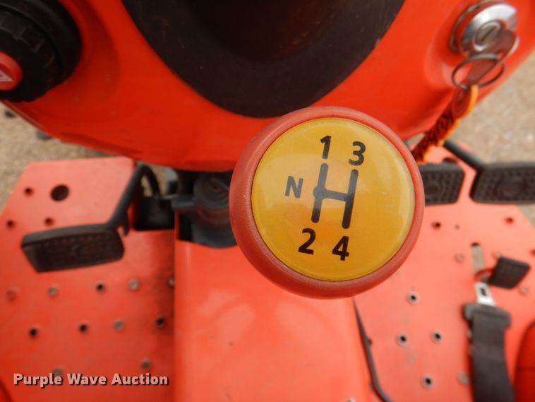 image for item JS9584 2014 Kubota L3901  MFWD tractor