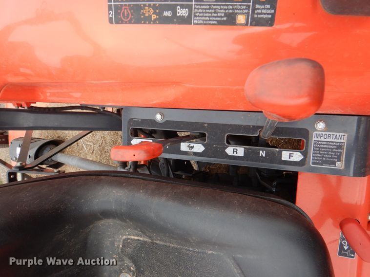 image for item JS9584 2014 Kubota L3901  MFWD tractor