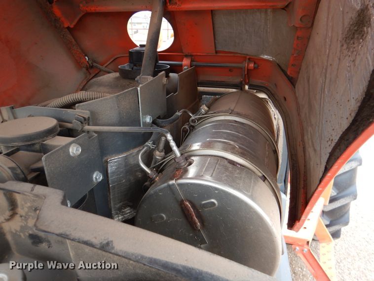 image for item JS9584 2014 Kubota L3901  MFWD tractor