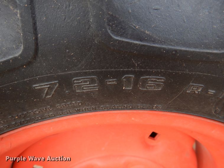 image for item JS9584 2014 Kubota L3901  MFWD tractor