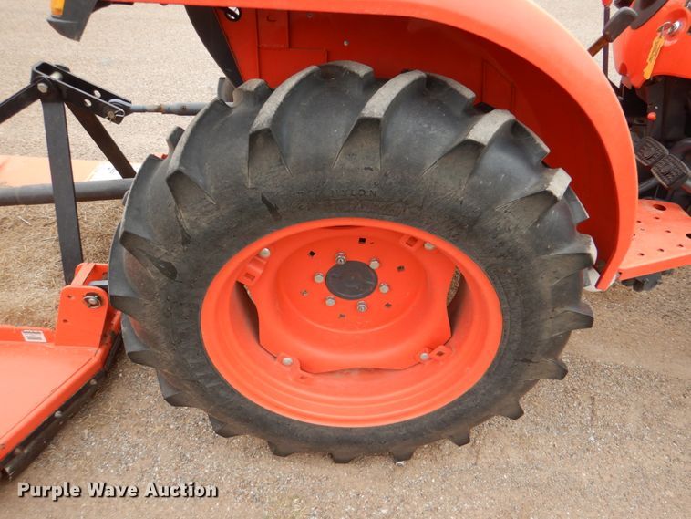 image for item JS9584 2014 Kubota L3901  MFWD tractor