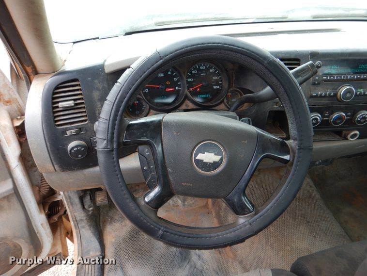 image for item JS9585 2008 Chevrolet Silverado 1500  pickup truck