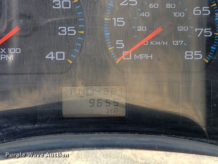 image for item JS9639 2005 International 4300  dump truck