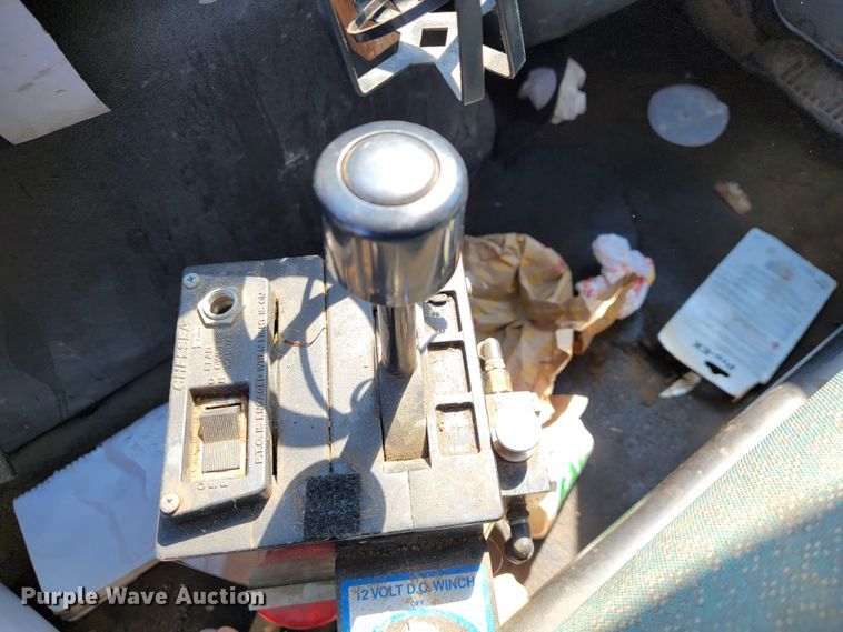 image for item JS9639 2005 International 4300  dump truck