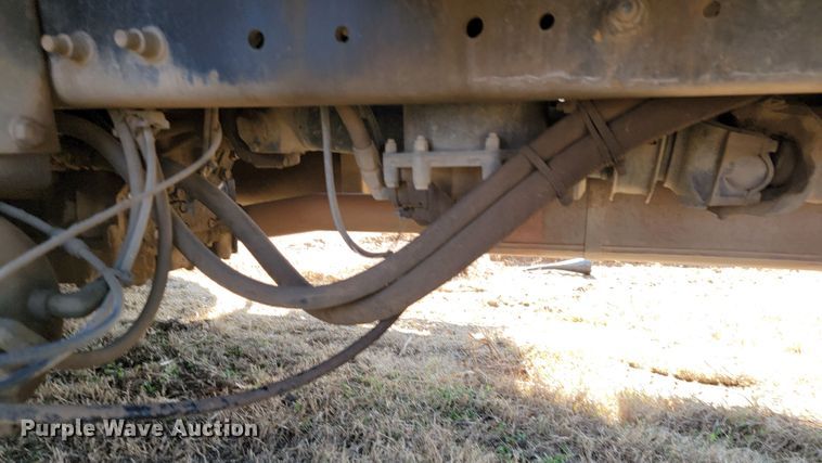 image for item JS9639 2005 International 4300  dump truck