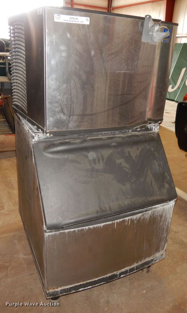 image for item JV9239 2005 Manitowoc SY0455W  ice maker