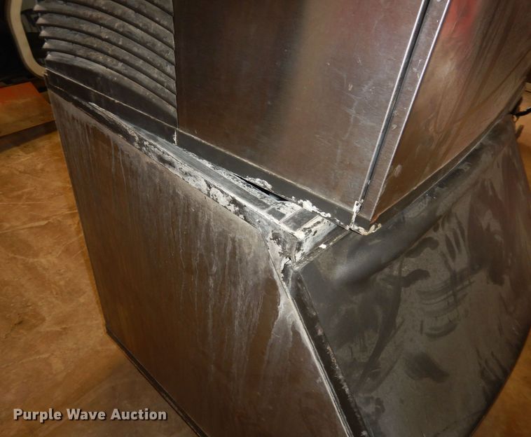 image for item JV9239 2005 Manitowoc SY0455W  ice maker