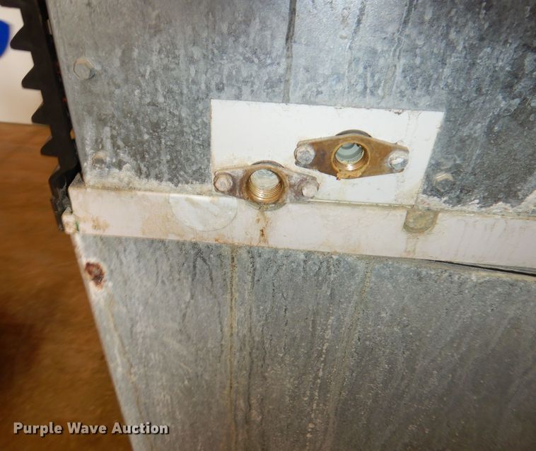 image for item JV9239 2005 Manitowoc SY0455W  ice maker