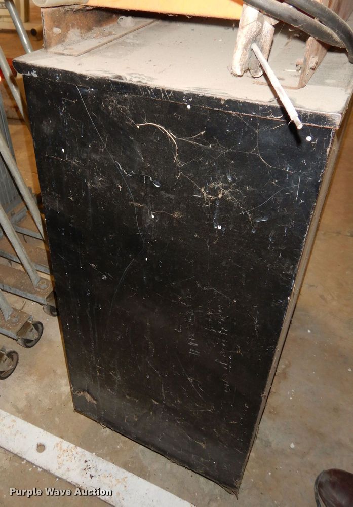 image for item JV9241 Airco  welder