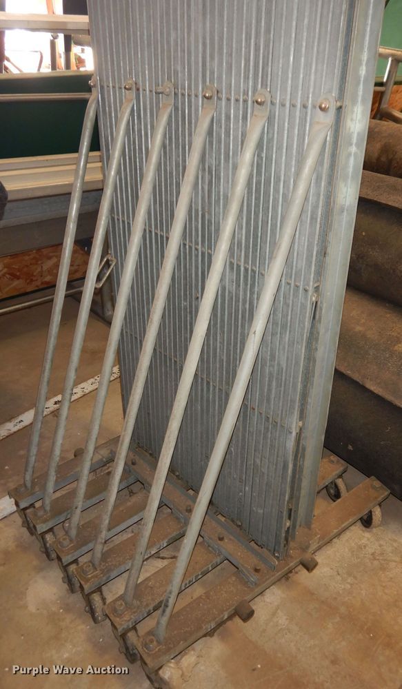 image for item JV9242 80"H security gate