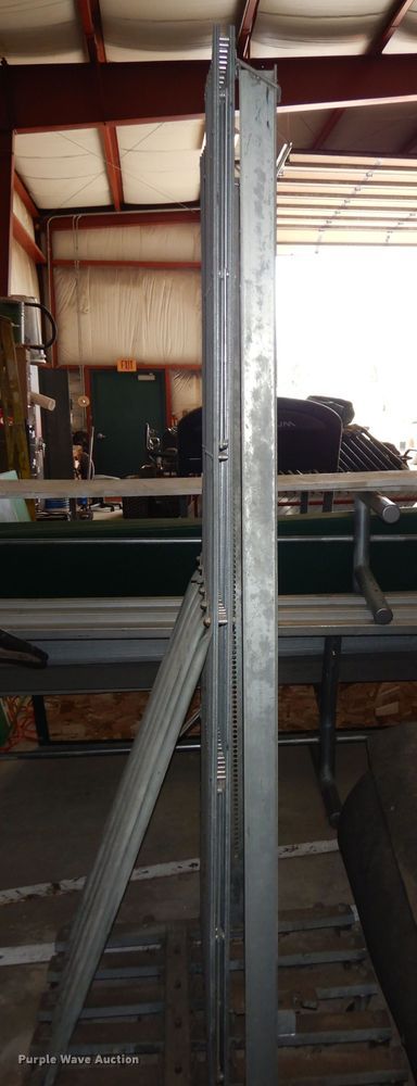 image for item JV9242 80"H security gate