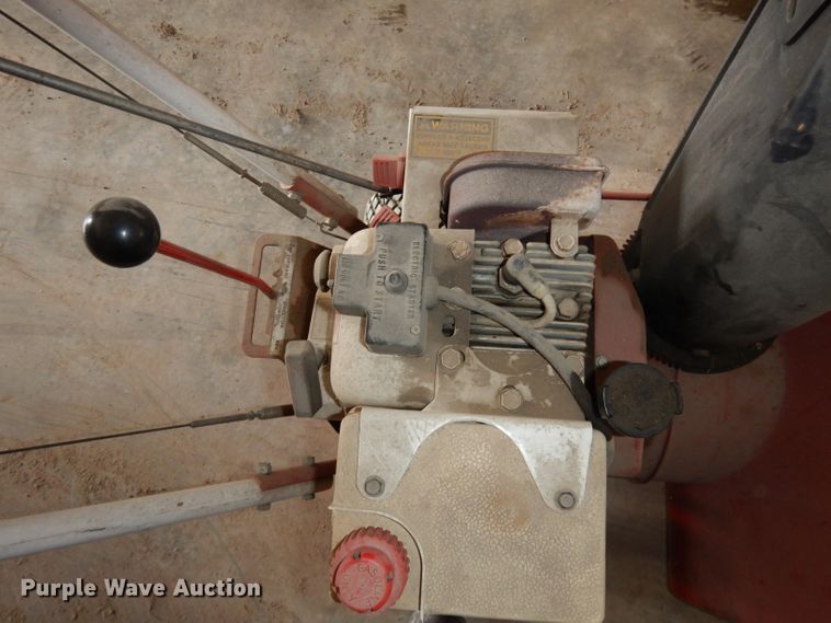 image for item JV9247 Snapper I422  snow blower