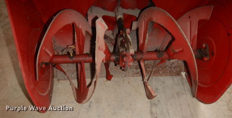 image for item JV9247 Snapper I422  snow blower