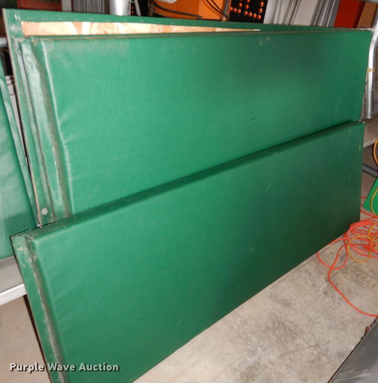 image for item JV9248 (14) gymnasium wall mats