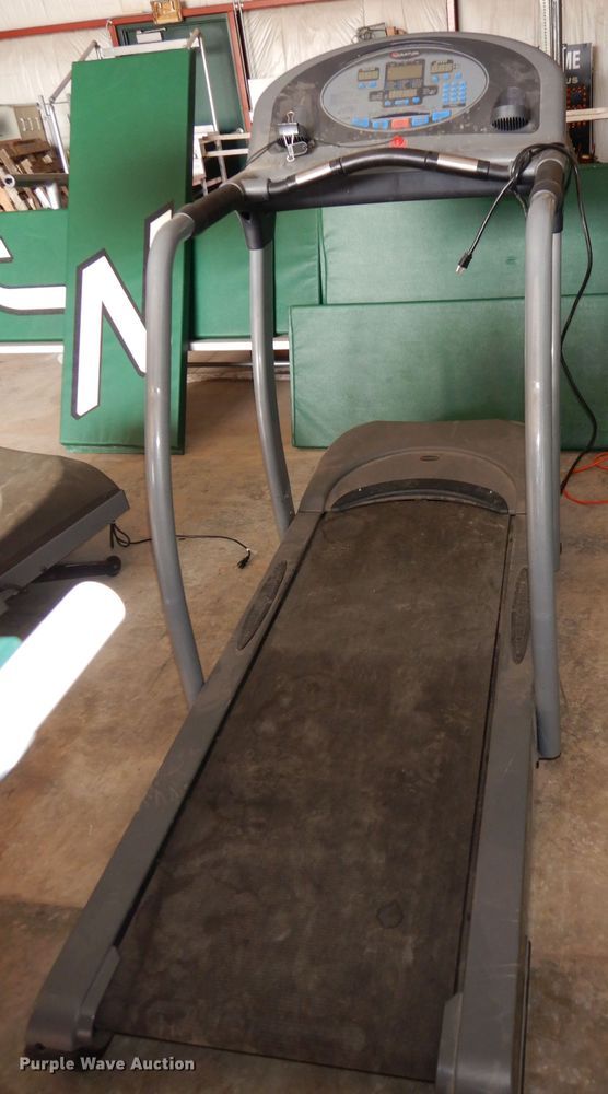 image for item JV9250 Quantum Q3.0  treadmill