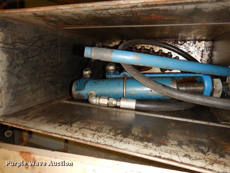 image for item JV9281 Pipe cutting tools