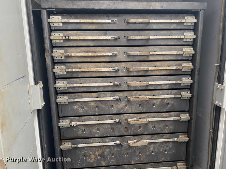 image for item KE9499 2008 International 4400  utility / service truck