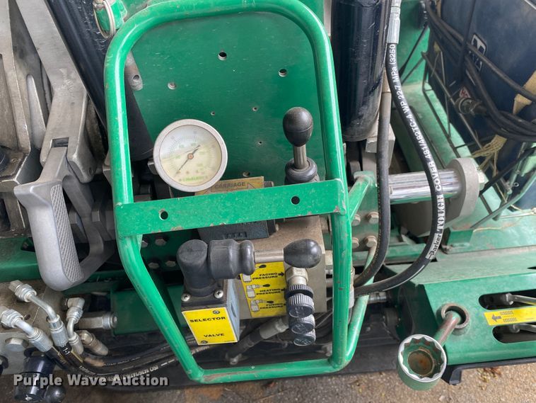 image for item KE9571 2008 McElroy TracStar 500 Series II pipe fusion machine