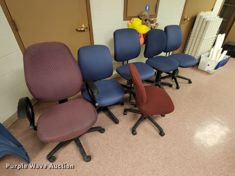 image for item KE9922 (23) chairs