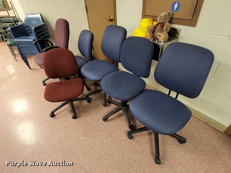 image for item KE9922 (23) chairs