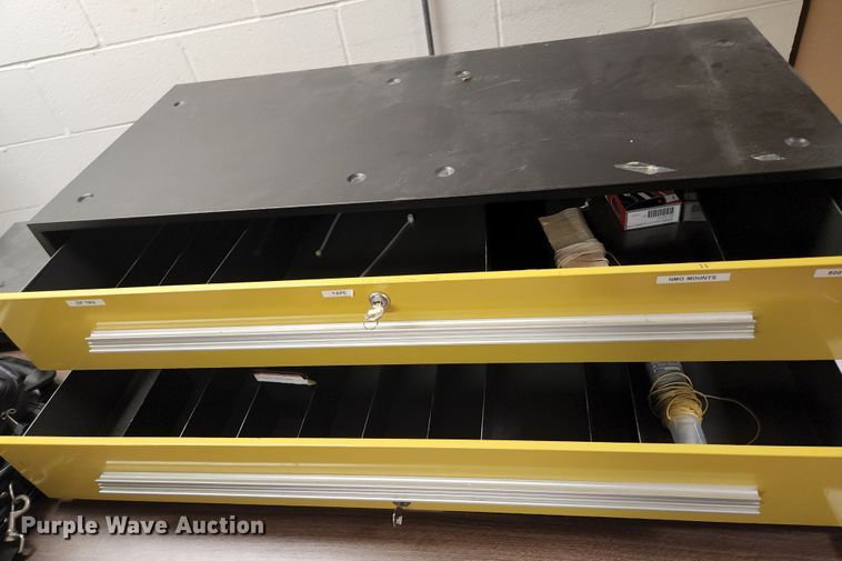 image for item KE9925 Furniture