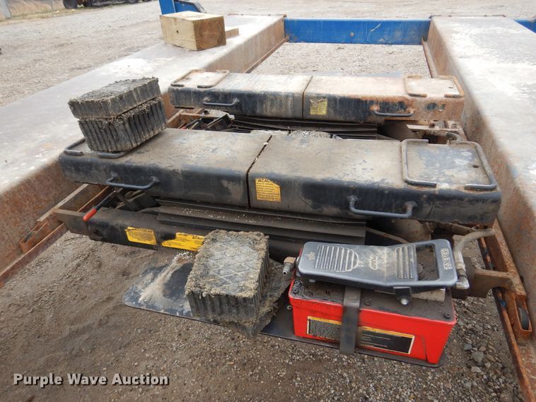 image for item KJ9593 Rotary SM123-10  four post automotive lift